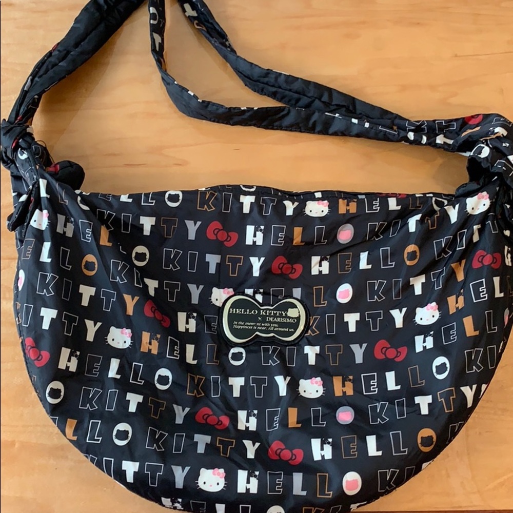 Hello Kitty x Dearismo Puffy Hobo Tote
